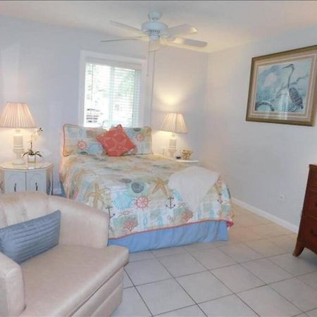 H5 Close To The Front Pool And Clubhouse Downstairs By Lake St. Simons Island Exterior photo