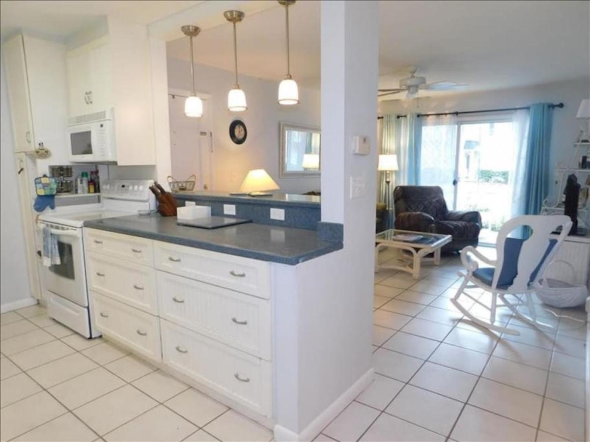 H5 Close To The Front Pool And Clubhouse Downstairs By Lake St. Simons Island Exterior photo